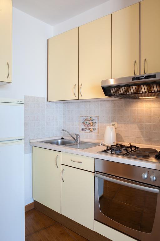 Apartments Waterfront Ivan Подгора Номер фото